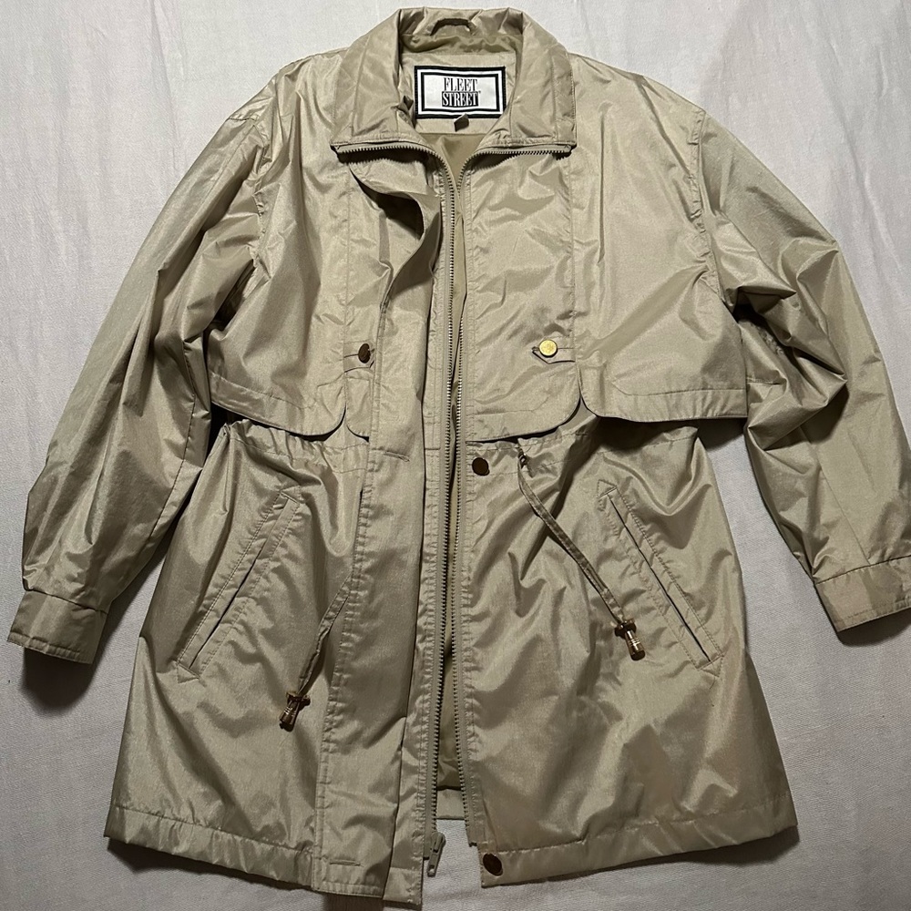 Fleet Street rain jacket size large